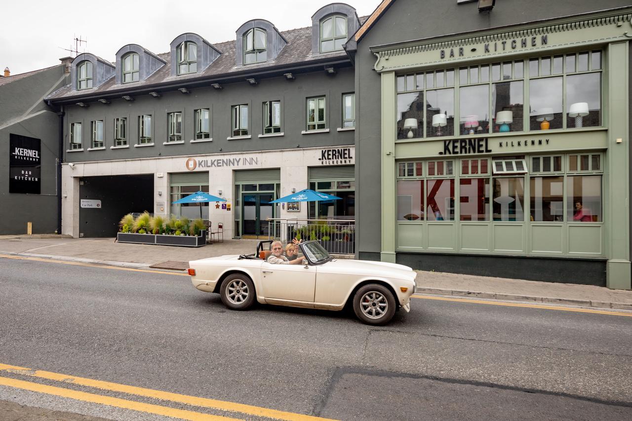 Kilkenny Inn ภายนอก รูปภาพ